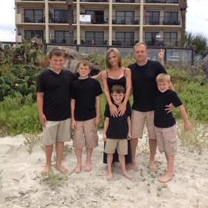 Meet your Posher, Debbie